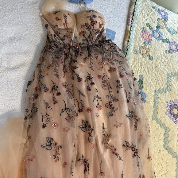 Andrea And Leo A1289 Prom Dress Champagne Size 4 - Picture 7 of 8